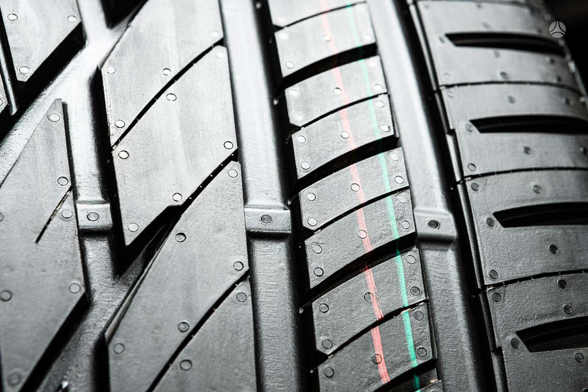 General Grabber GT, summer 285/35 R23