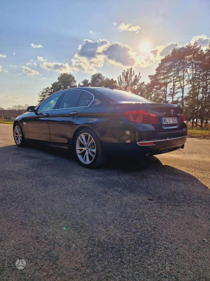 BMW 535, 3.0 l., Седан