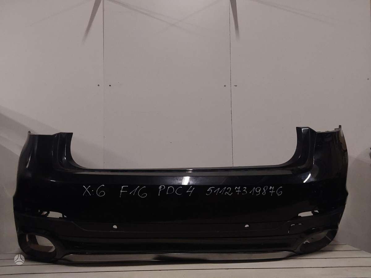 BMW X6 dalimis