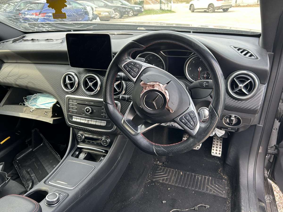 Mercedes-Benz A klasė dalimis