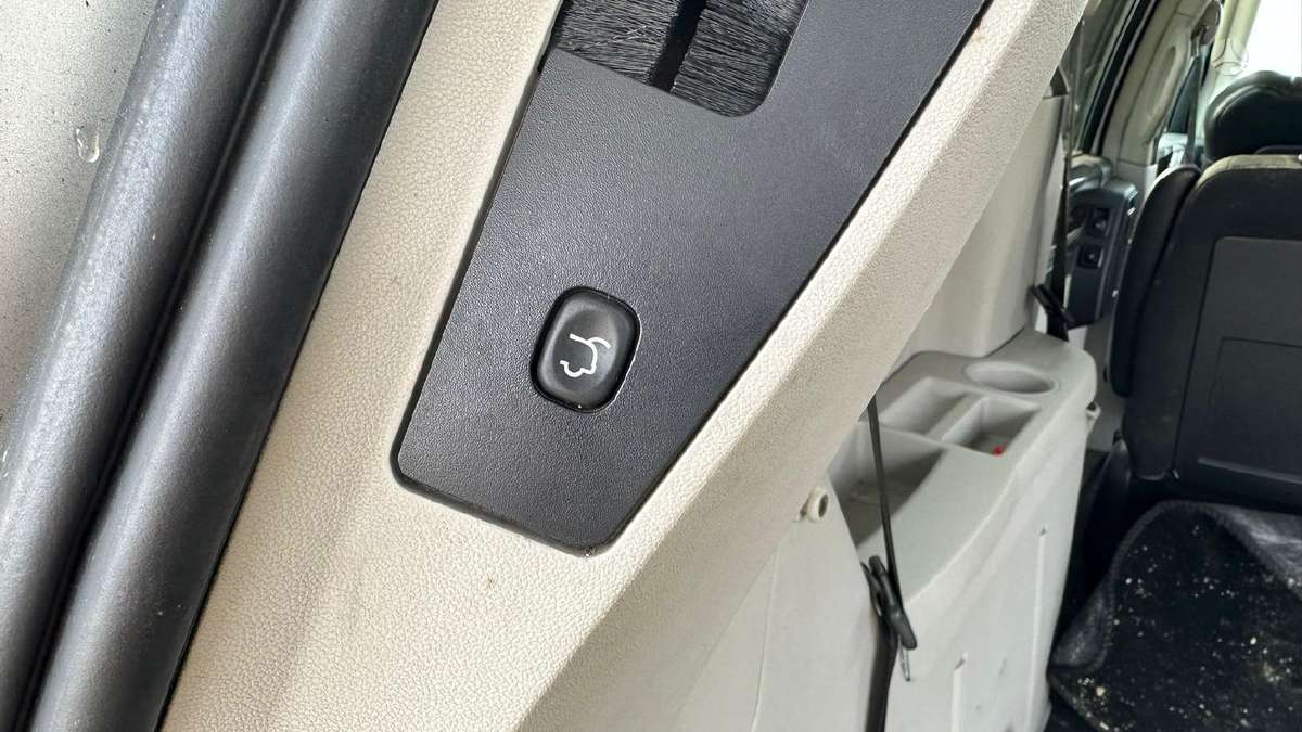 Chrysler Voyager Variklio kodas vm64c parduota https rrr lt automobilis ju