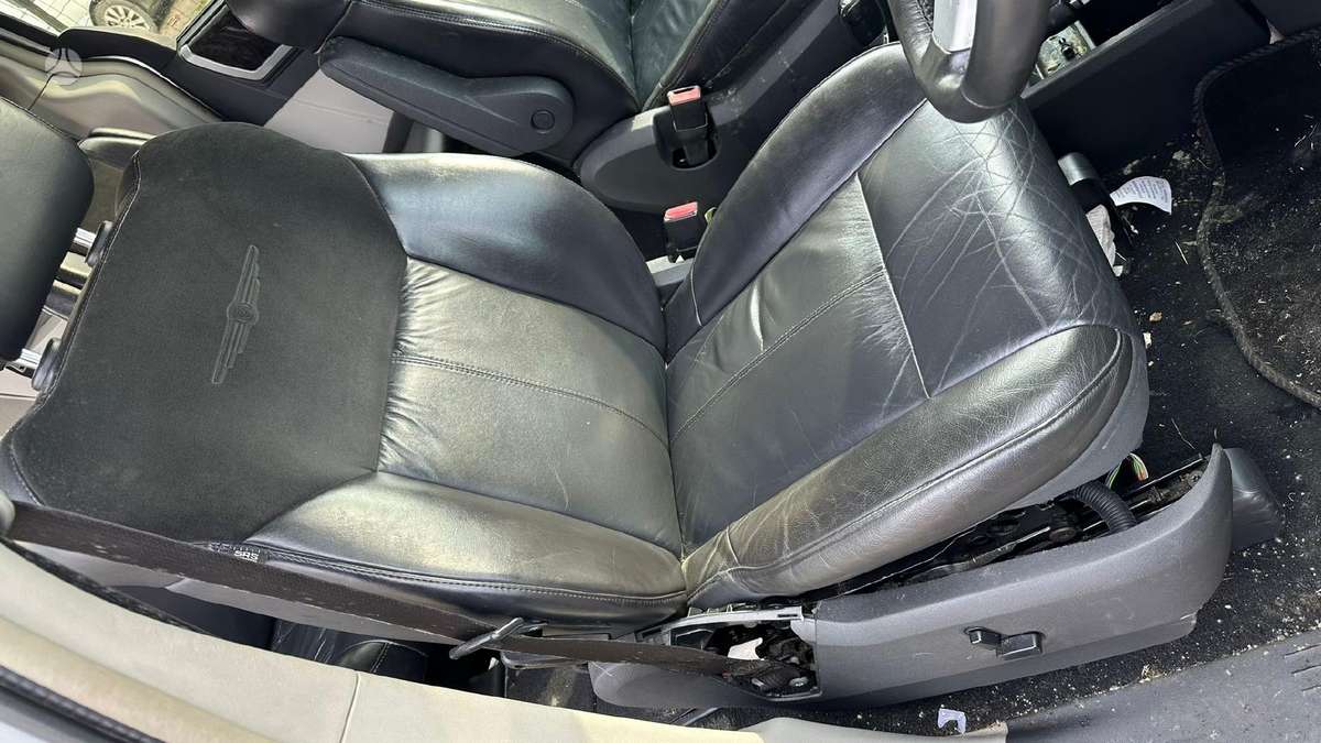 Chrysler Voyager Variklio kodas vm64c parduota https rrr lt automobilis ju