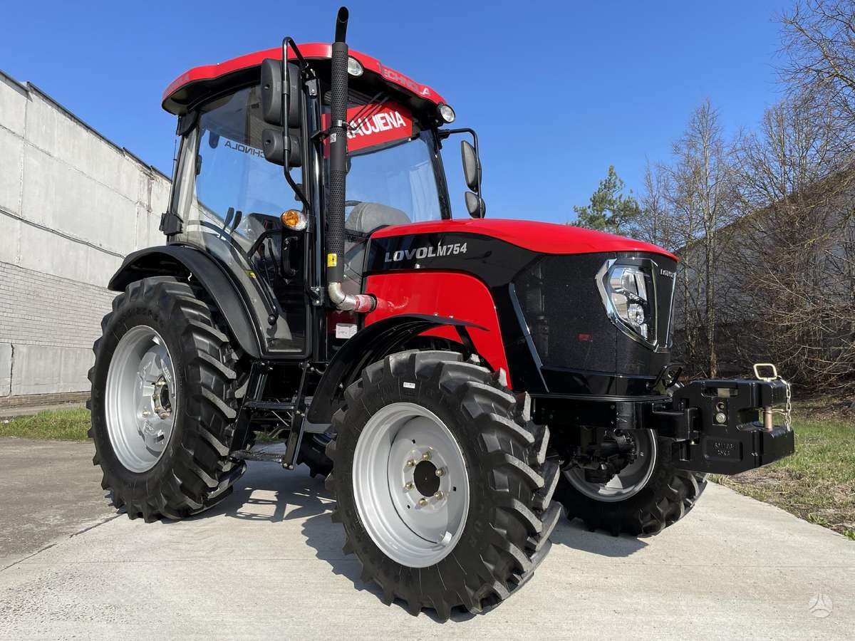 LOVOL M754, traktoriai