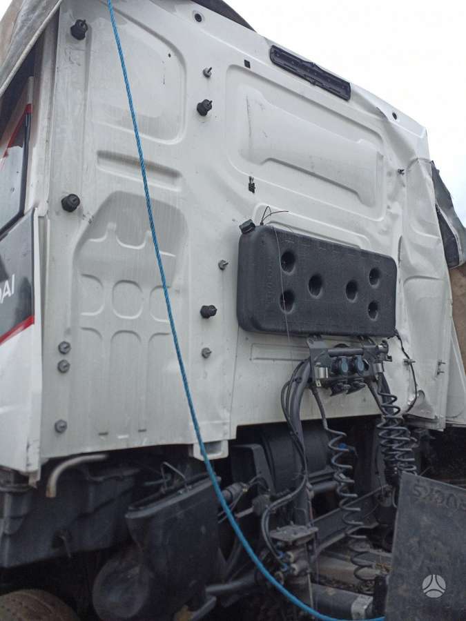 Renault T, semi-trailer trucks