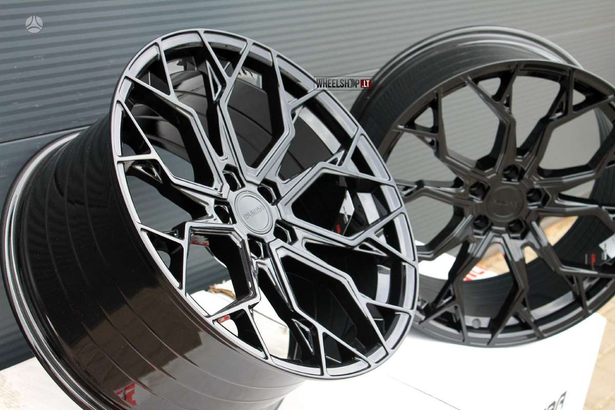 RIVIERA RF5 Gloss Black Flow Formed, легкосплавные , R22