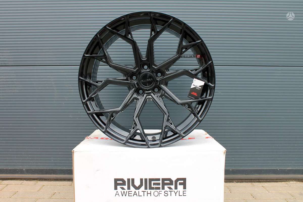 RIVIERA RF5 Gloss Black Flow Formed, легкосплавные , R22