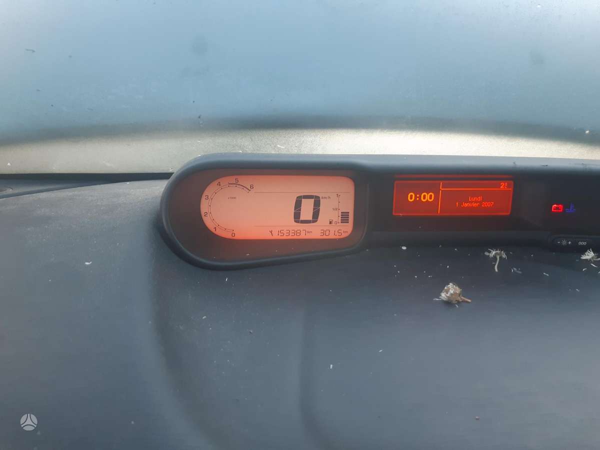 Citroen C3 Picasso по частям
