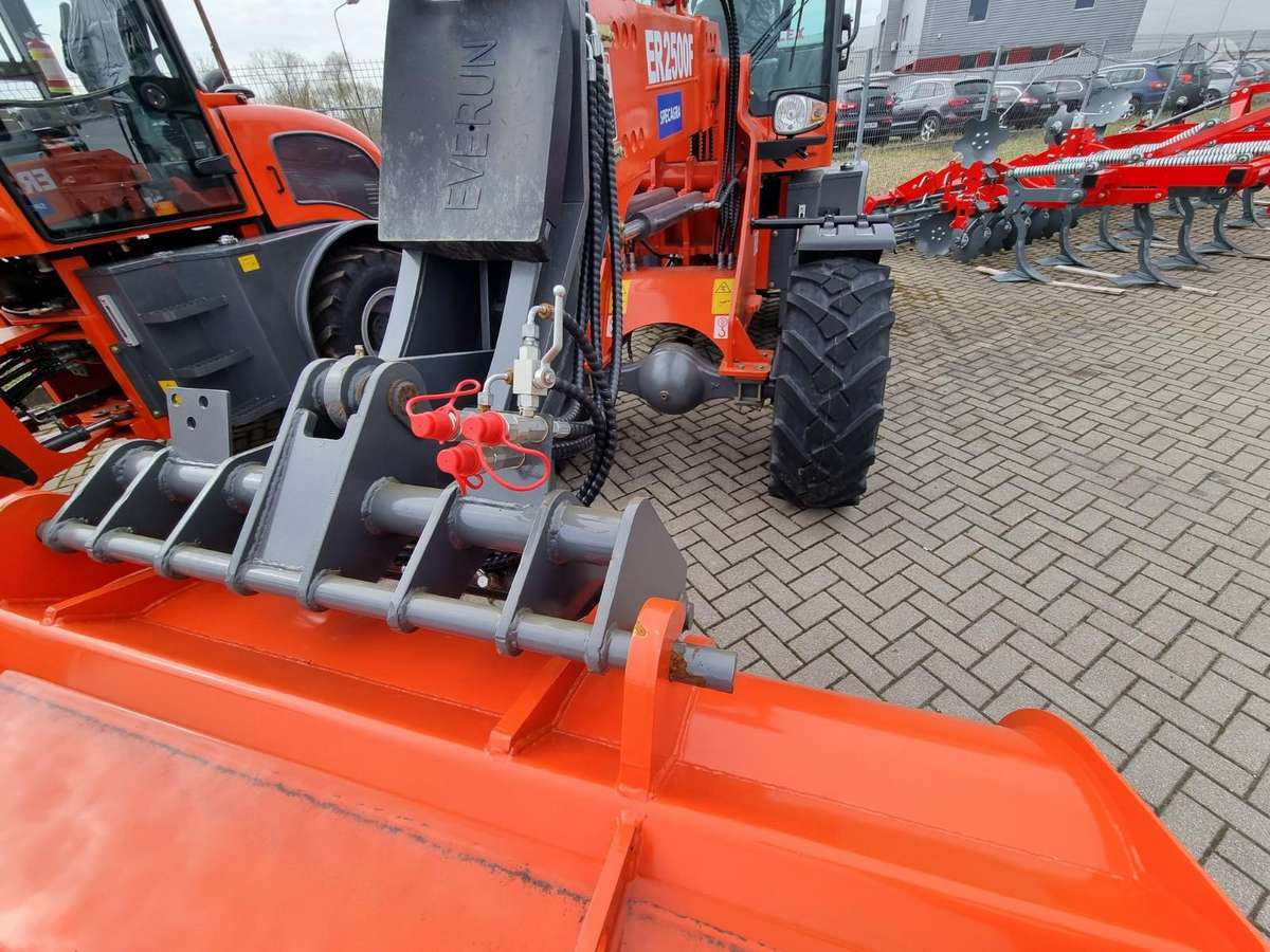 EVERUN ER2500, krāvēji