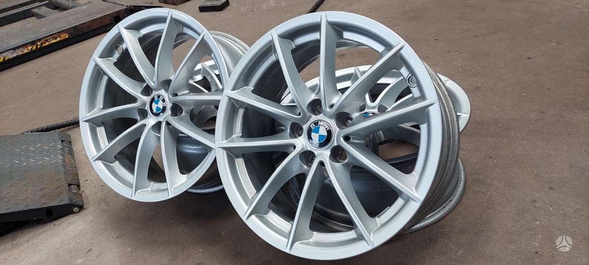 BMW, lengvojo lydinio, R17