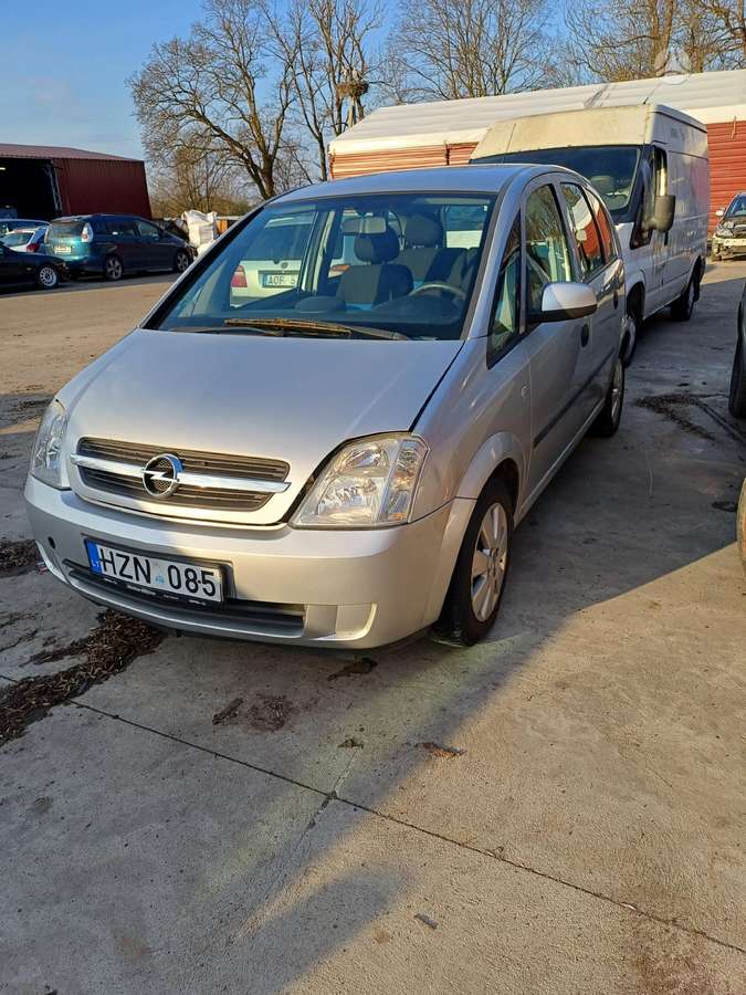 Opel Meriva dalimis