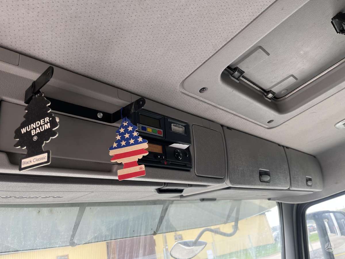 Volvo FM13.330, шасси