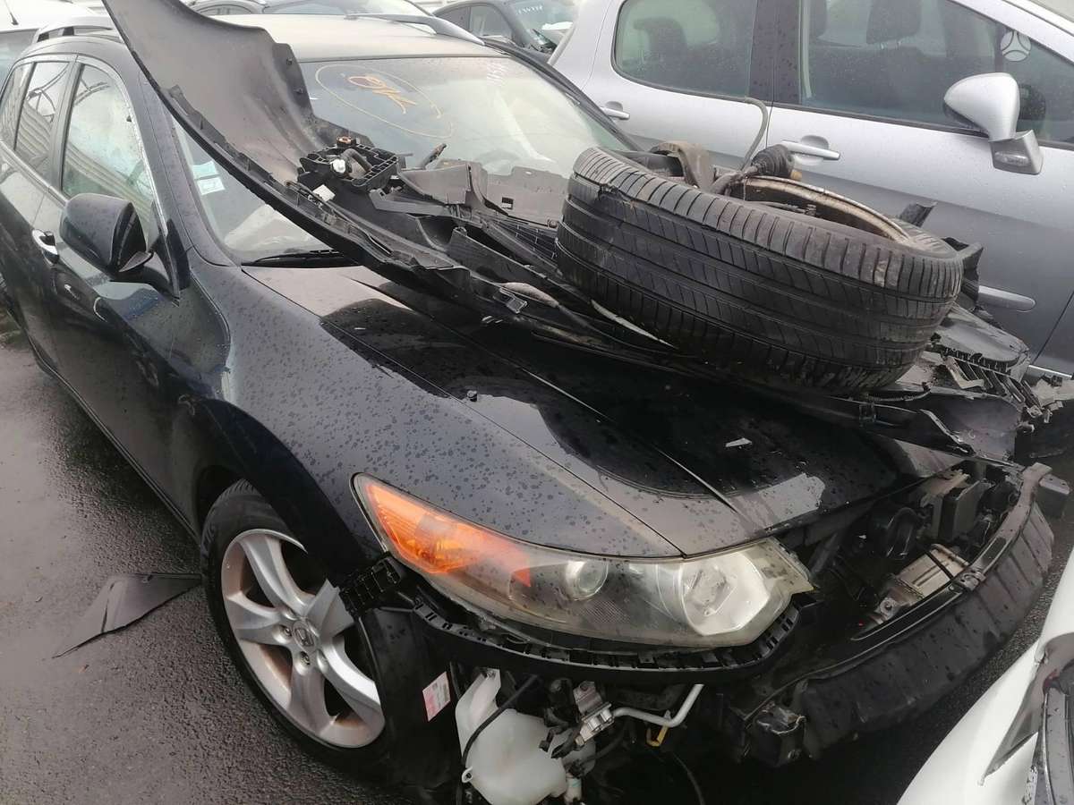 Honda Accord rezerves daļās
