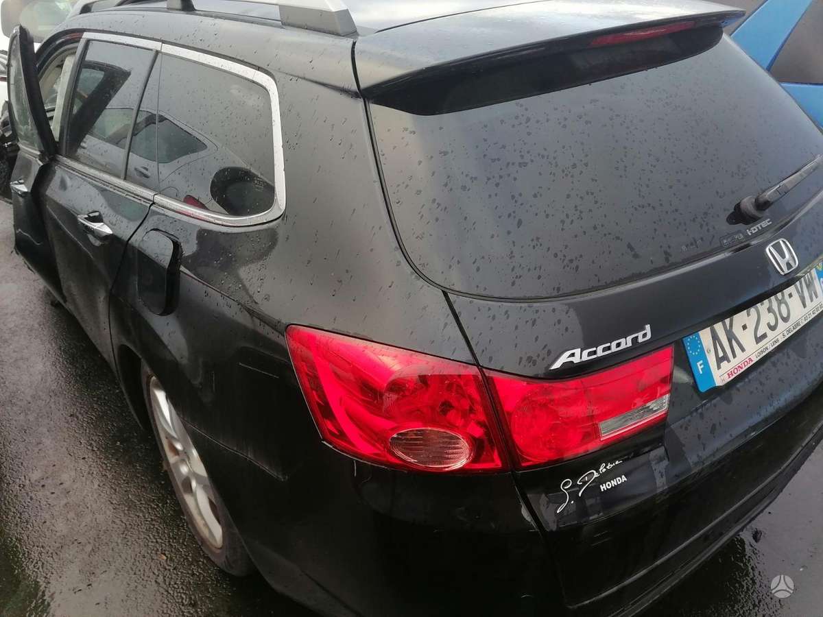 Honda Accord rezerves daļās