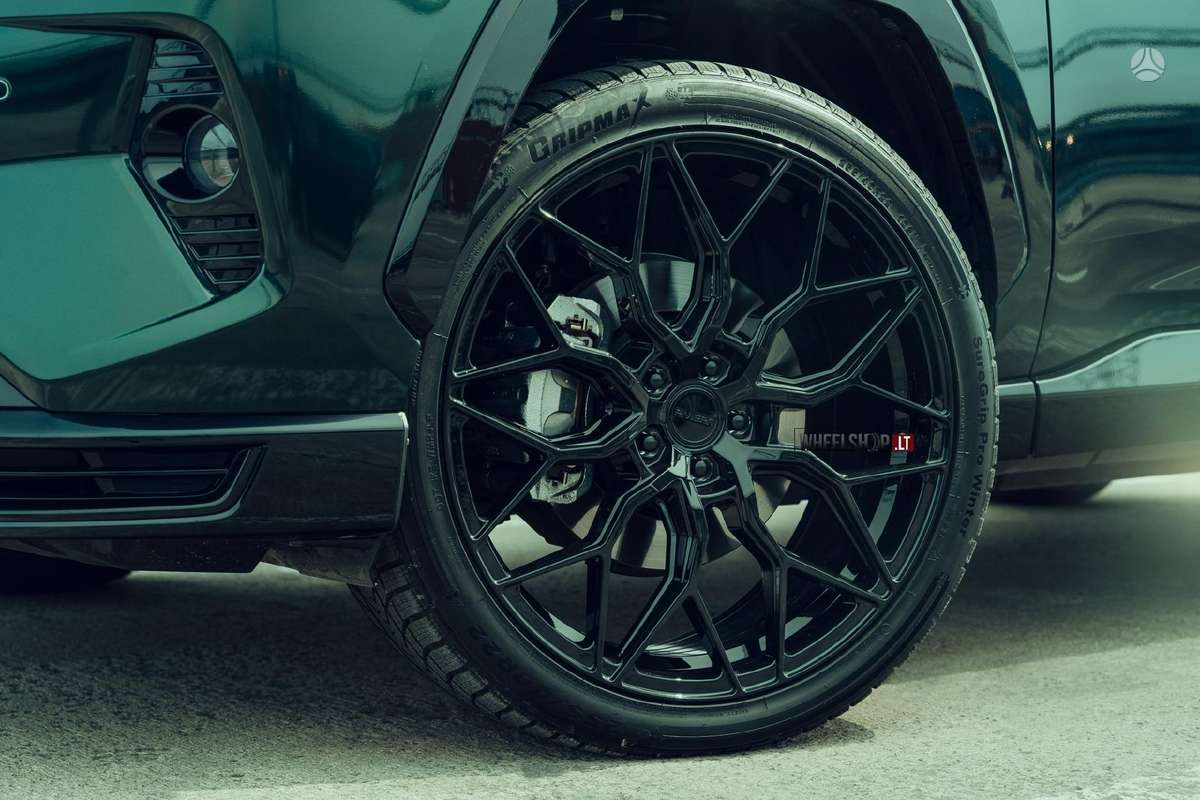 RIVIERA RF108 Gloss Black Flow Formed, легкосплавные , R23
