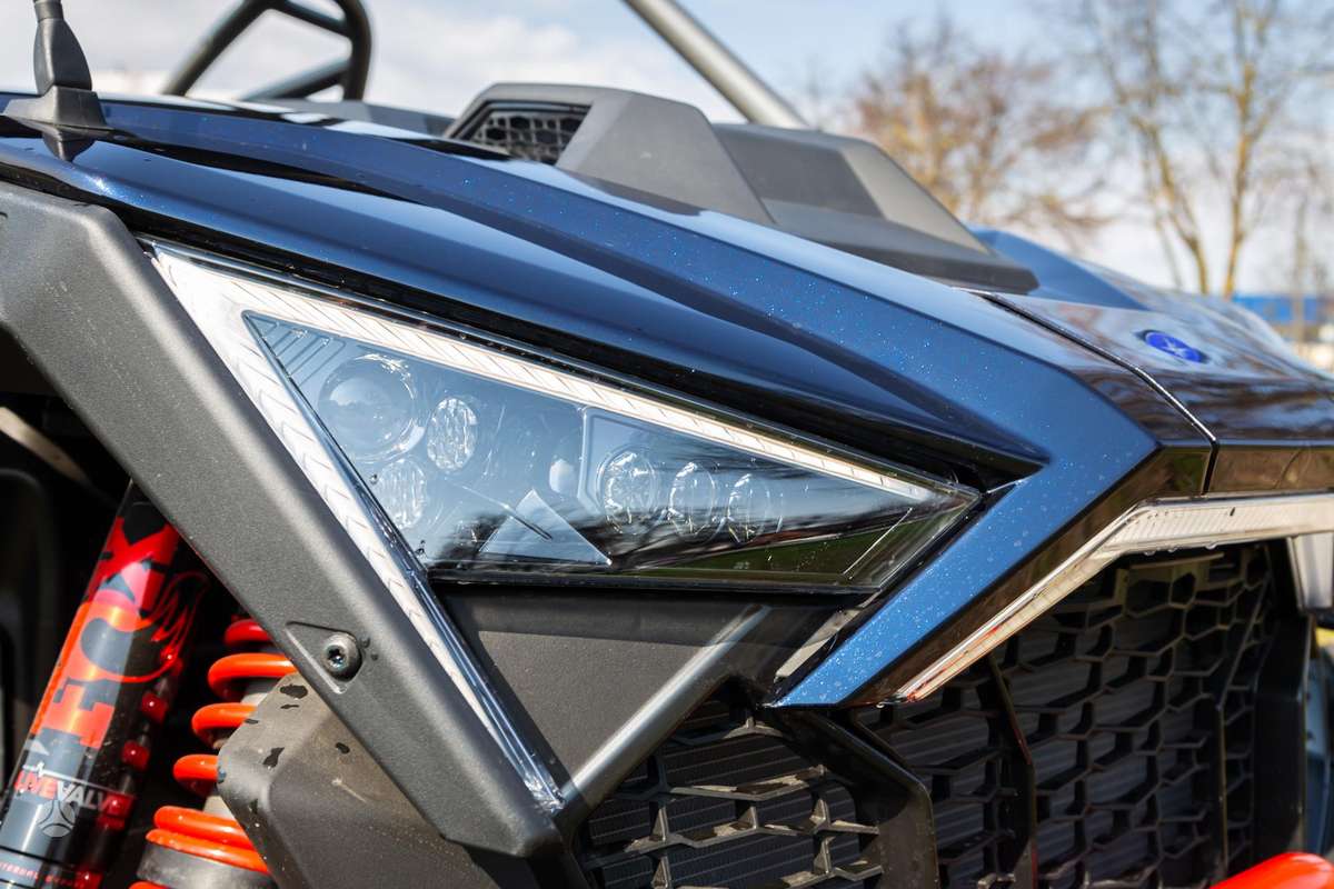 Polaris RZR 1998cc, квадроциклы