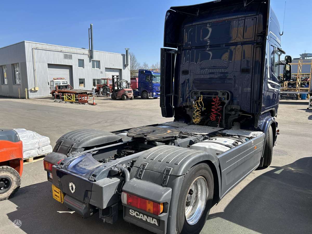 Scania R450, double sleeper