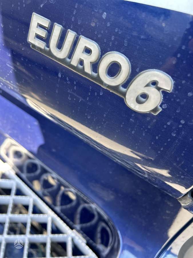 Scania R450, double sleeper