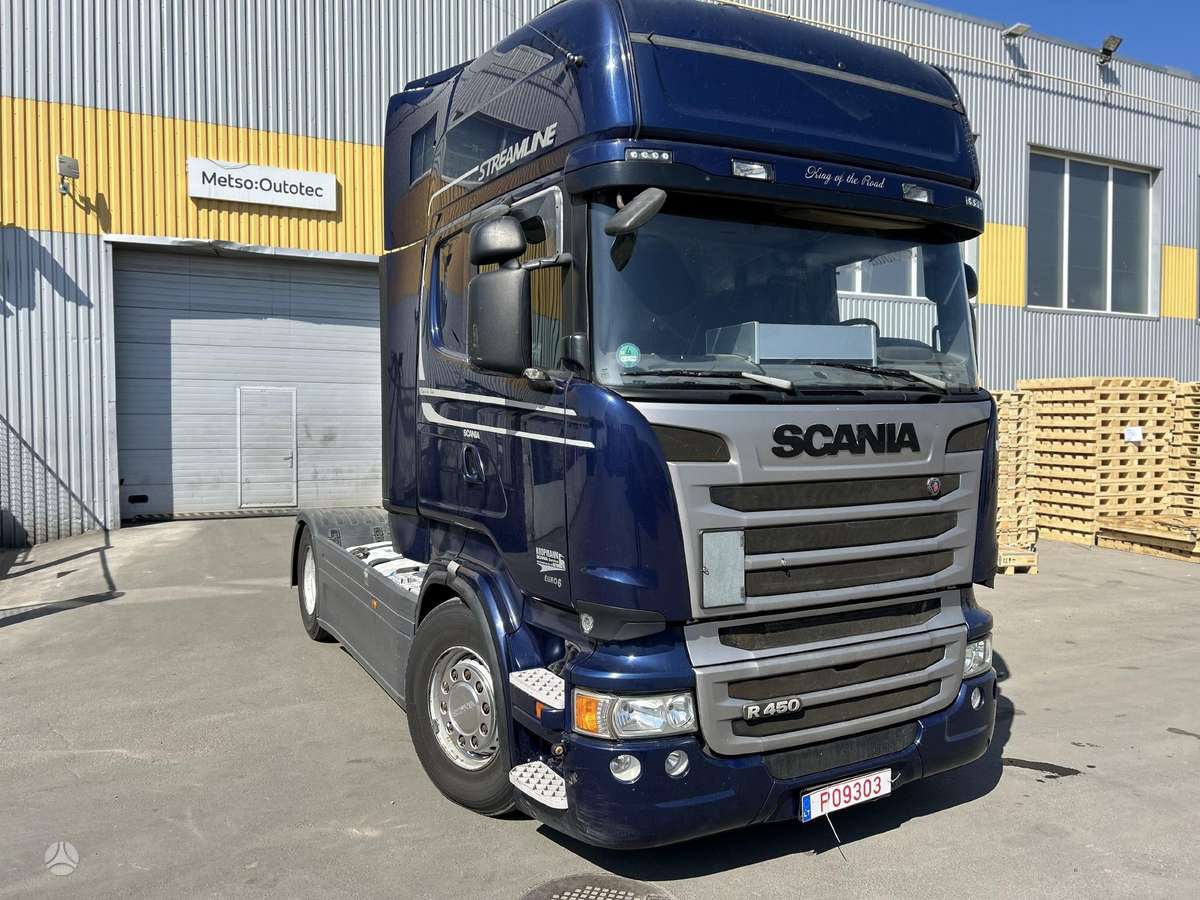 Scania R450, double sleeper