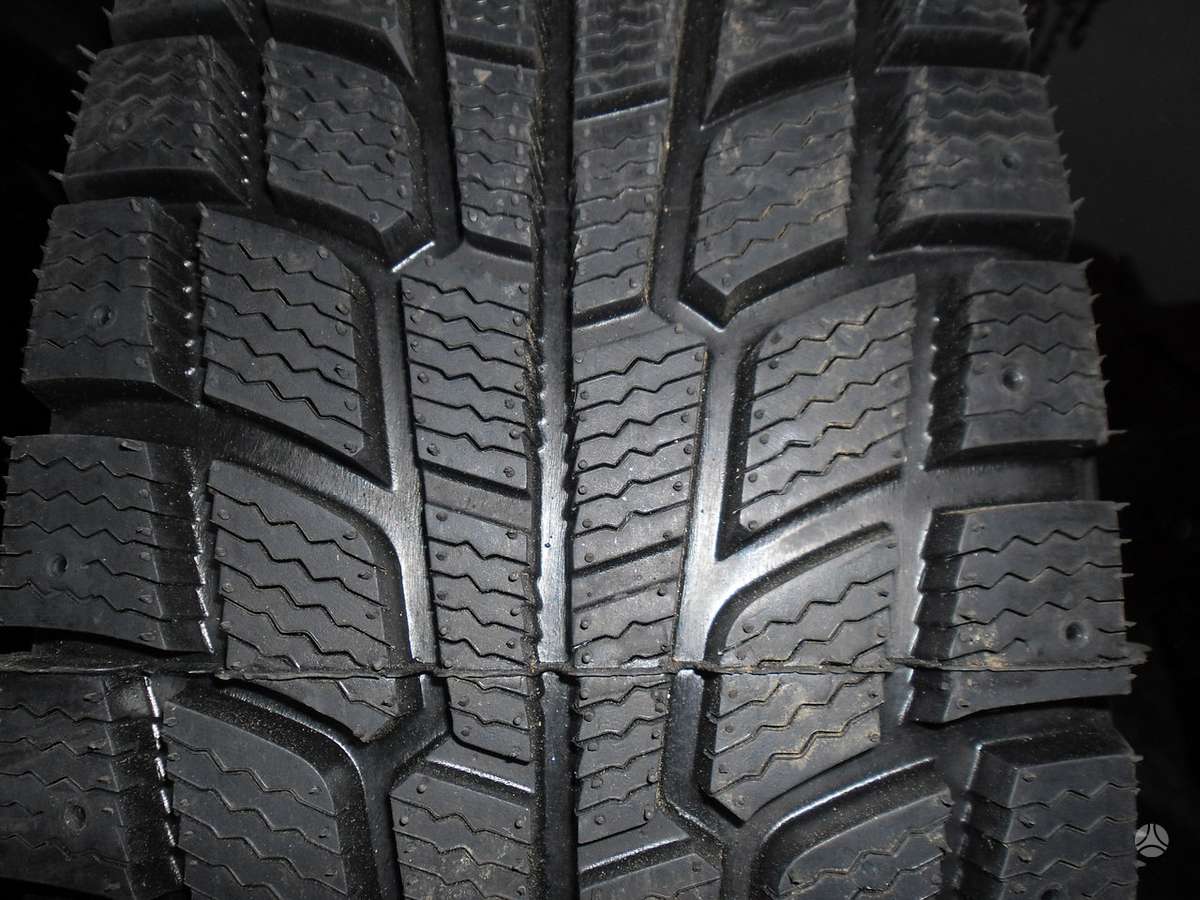 -Kita-, universalios 215/65 R16