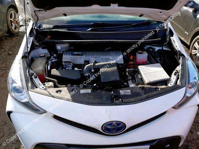 Toyota Prius+ по частям