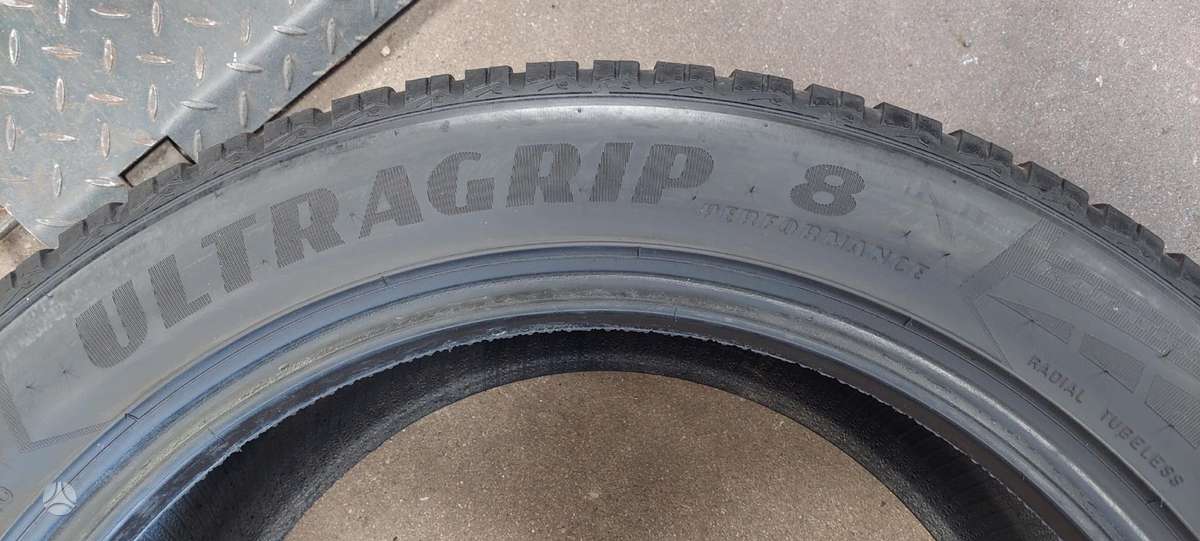 Goodyear, winter 285/45 R20