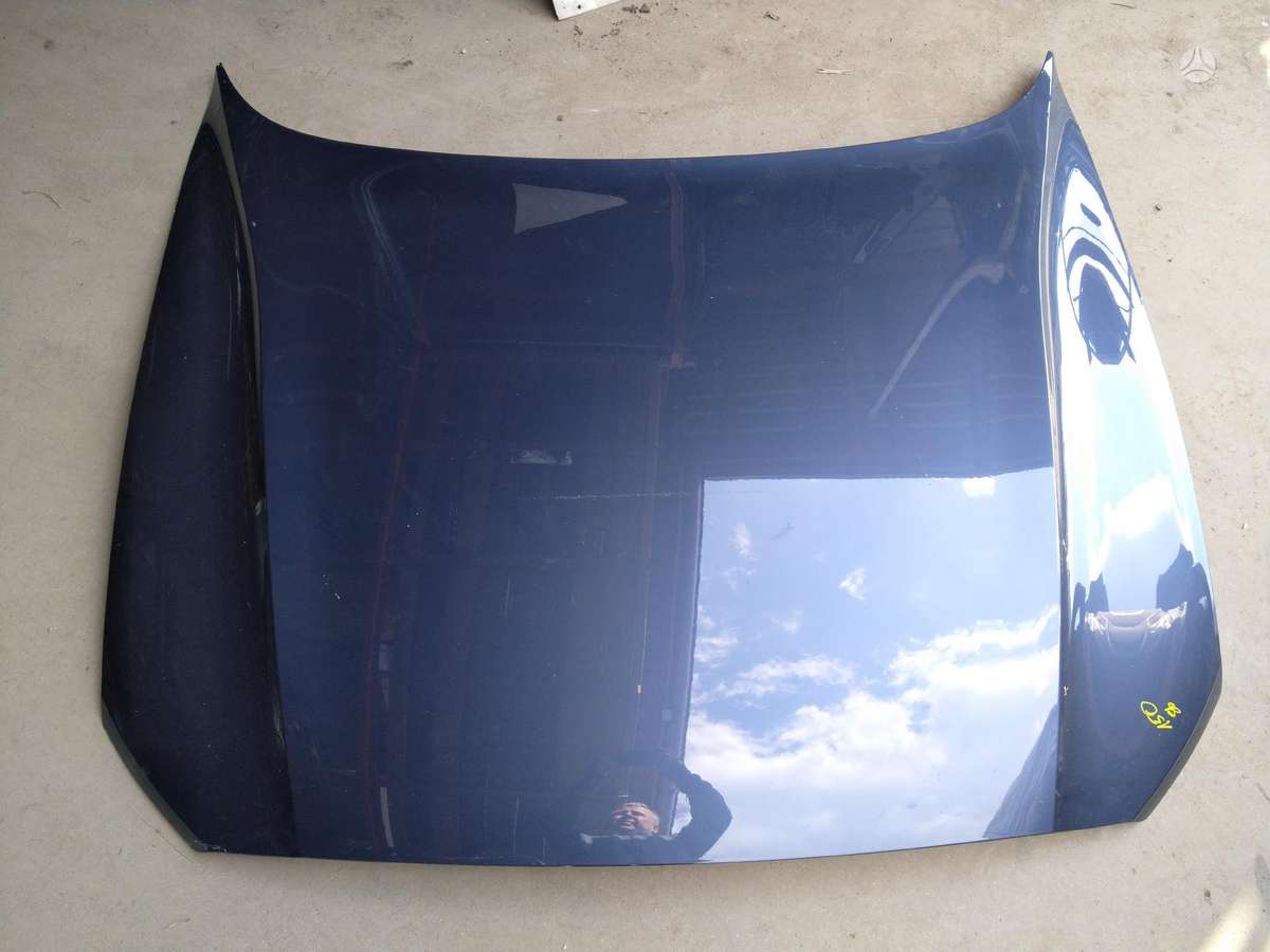 Volvo S60 bamperi, spārni