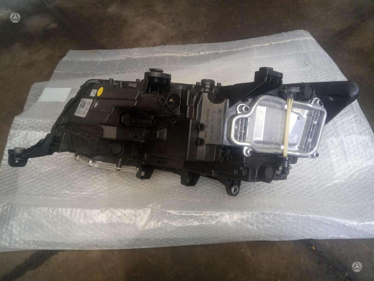Volkswagen Multivan lights