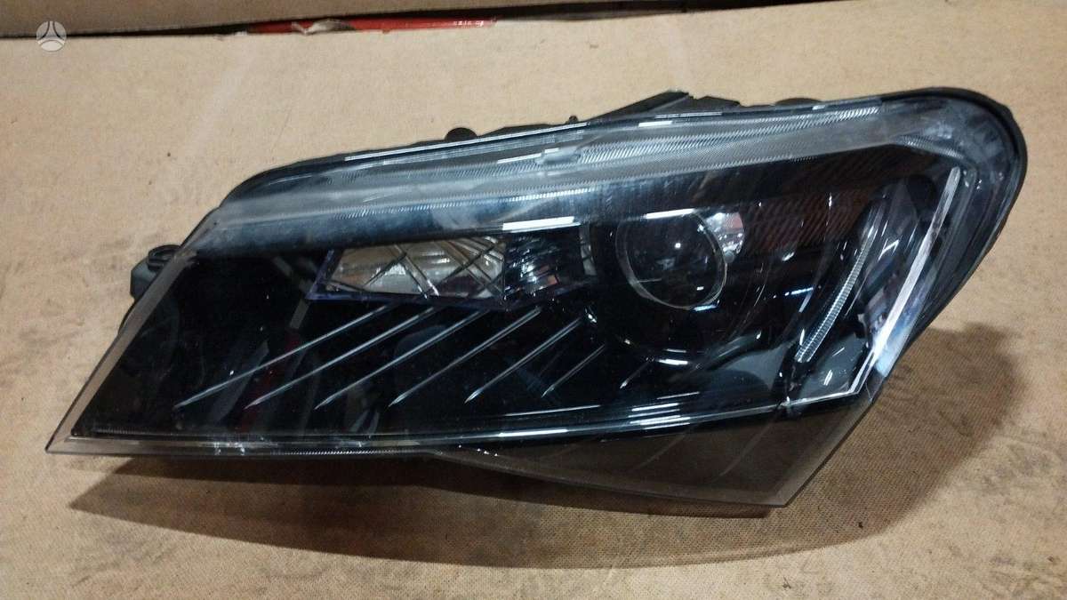 Skoda Superb kėbulo dalys