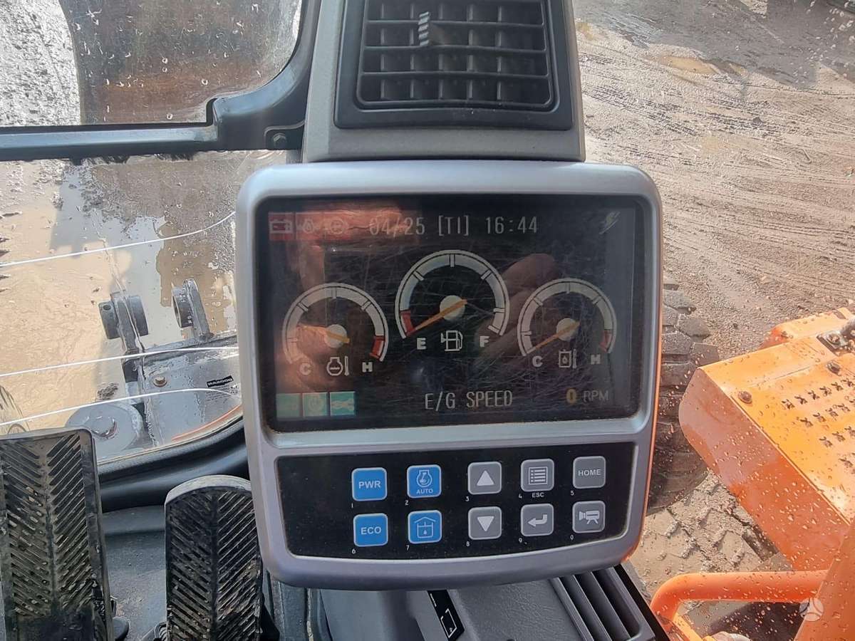 Doosan DX 140W ROTOTILT, экскаваторы