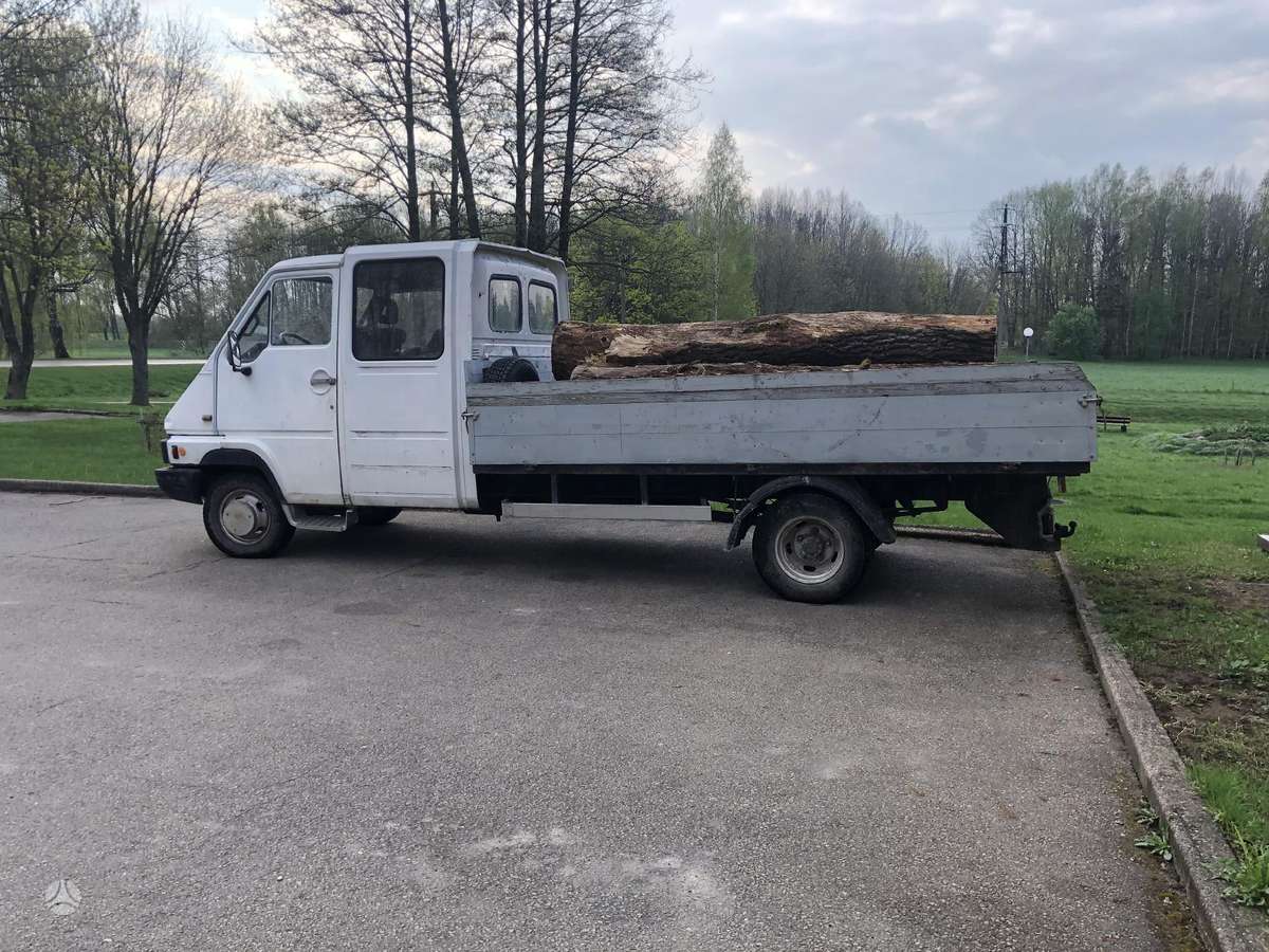 Renault B 90, double cabs