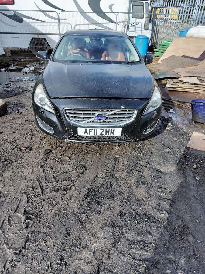 Volvo S60 по частям