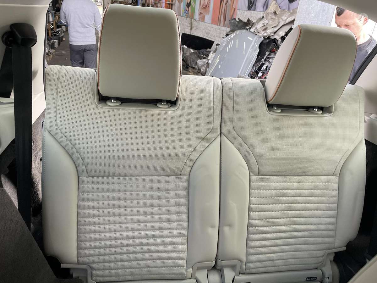 Land Rover Discovery Rida 33000
