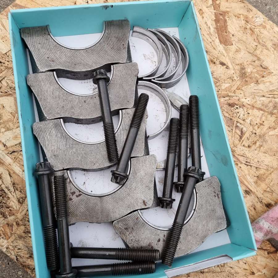 Renault Trafic engine parts