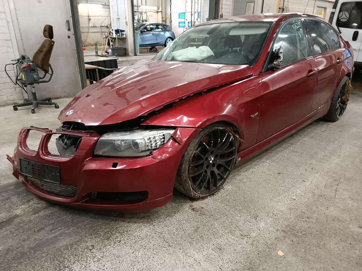BMW 325 for parts