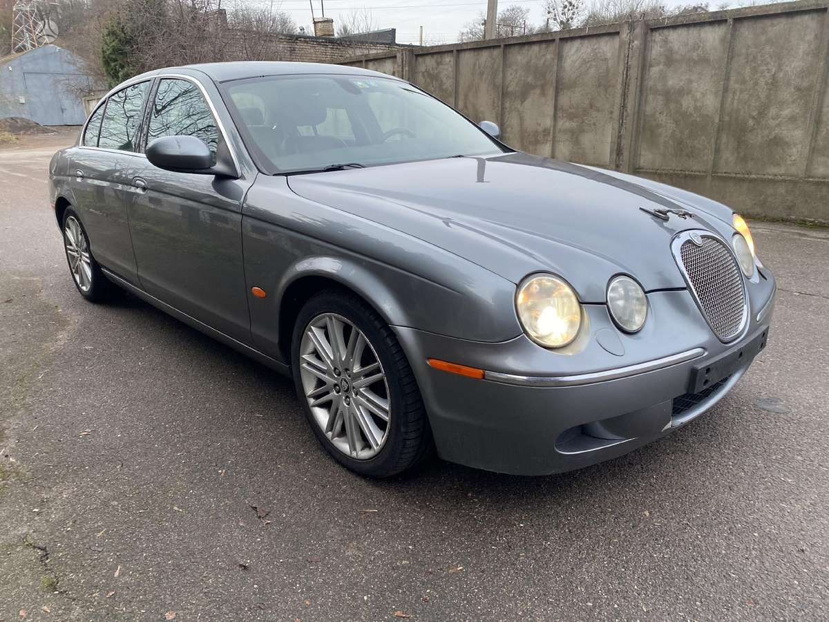 Jaguar S-Type по частям. Dalimis
