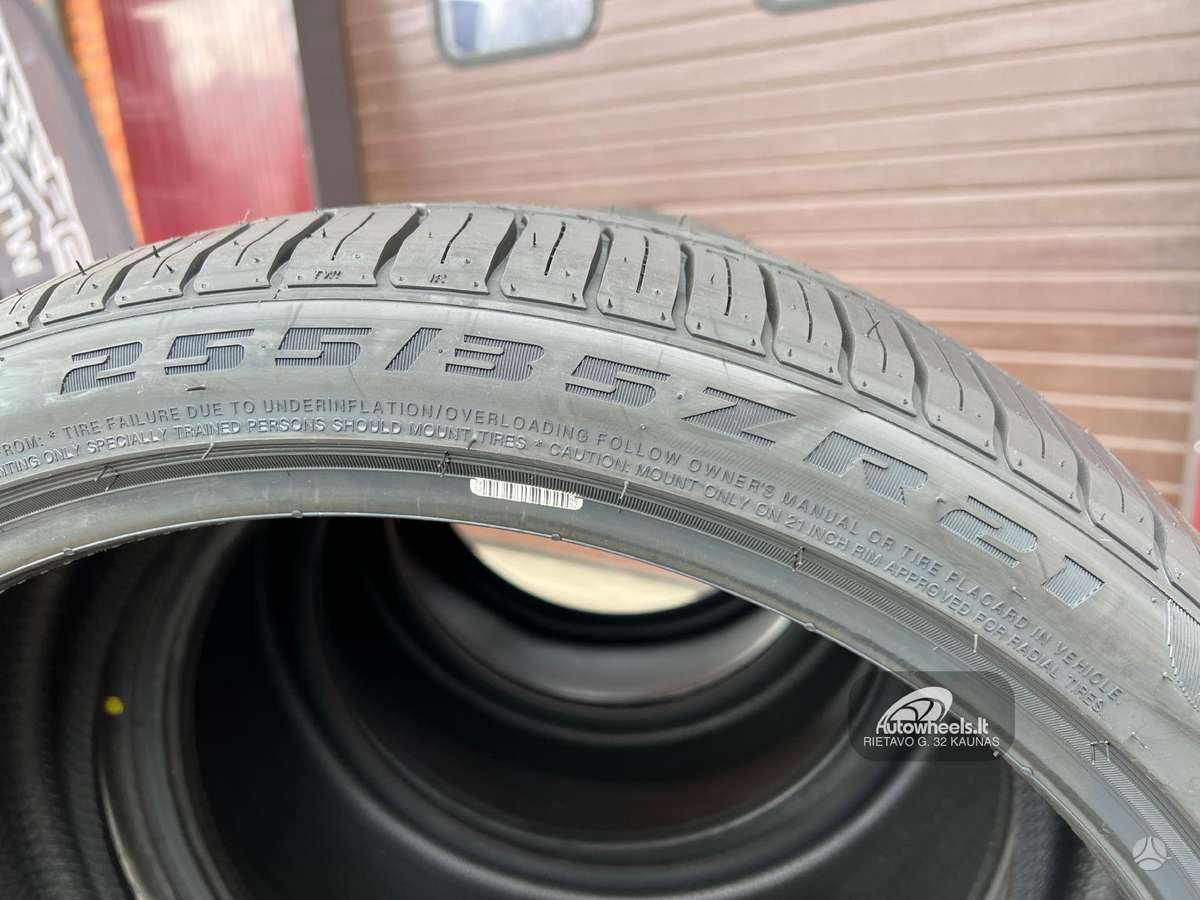 Winrun R330, vasarinės 255/35 R21