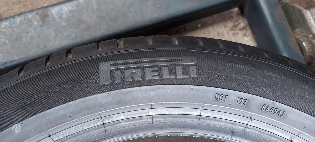 Pirelli, vasaras 255/45 R20