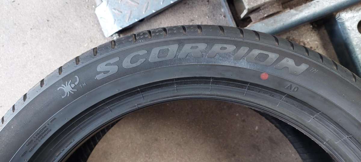 Pirelli, vasaras 255/45 R20