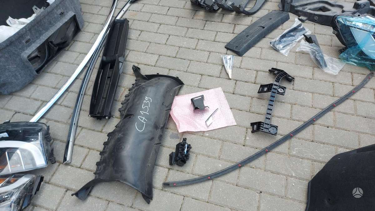 Tesla Model X детали кузова