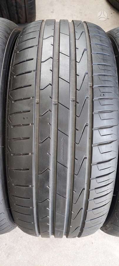 Hankook, vasarinės 215/55 R17