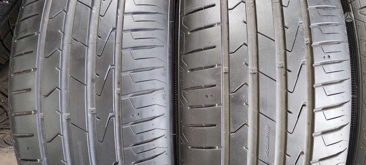 Hankook, летние 215/55 R17