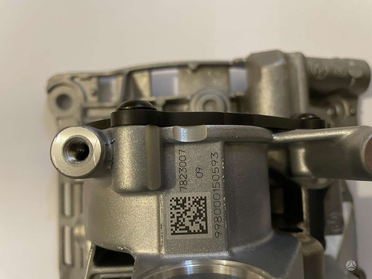 Mini Cooper SD, 7823007, crankshaft, pistons, cylinder head