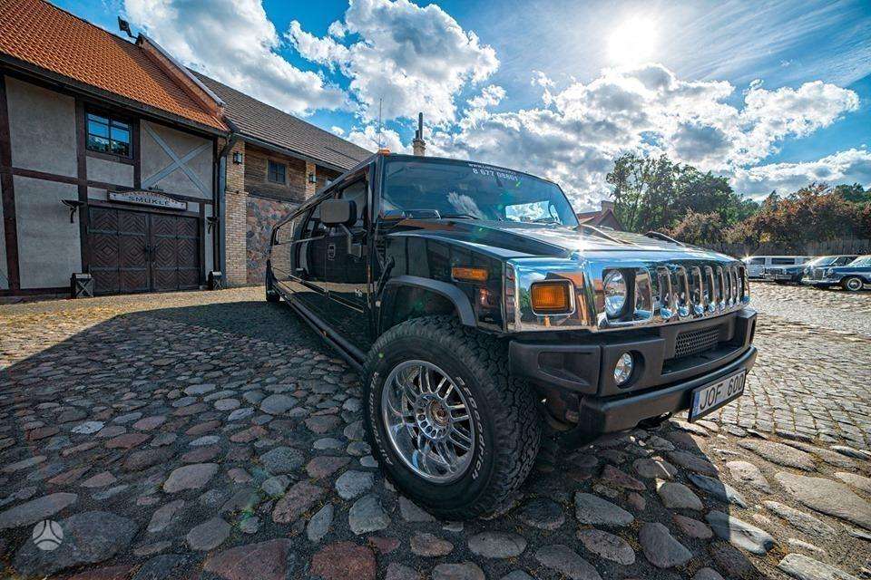 Hummer H2, Лимузин