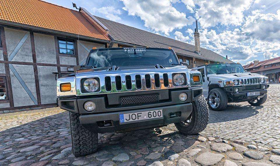 Hummer H2, Лимузин