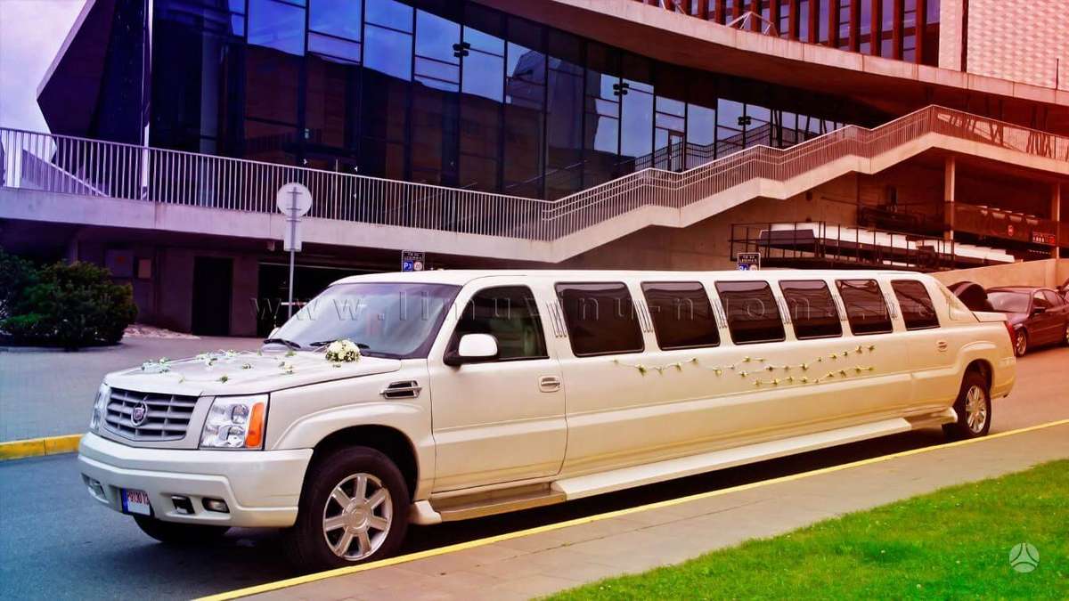 Hummer H2, limuzīns