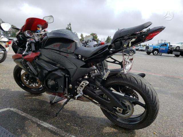 Suzuki GSX-R, superbikes