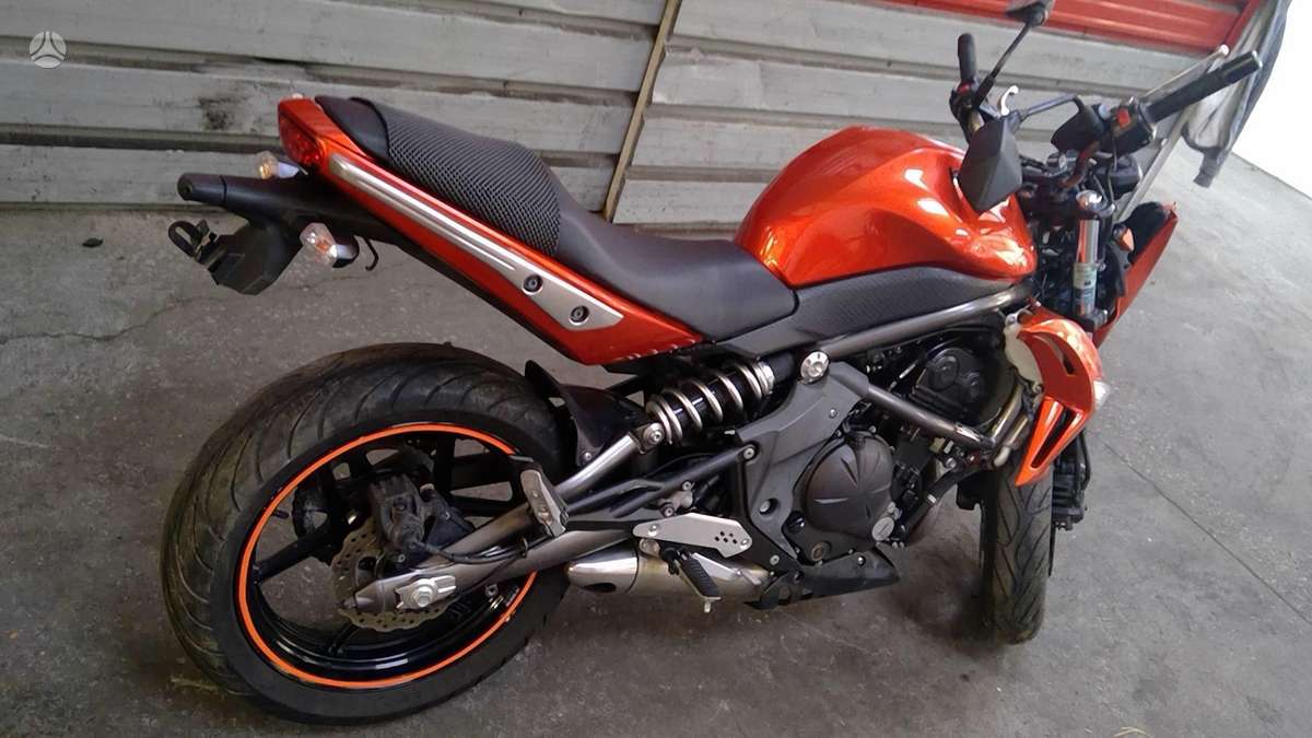 Kawasaki ER, street / classic