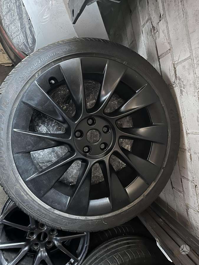 Tesla Model Y for parts