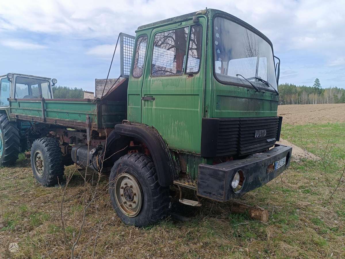 Magirus Deutz Nordmeyer, drilling machine