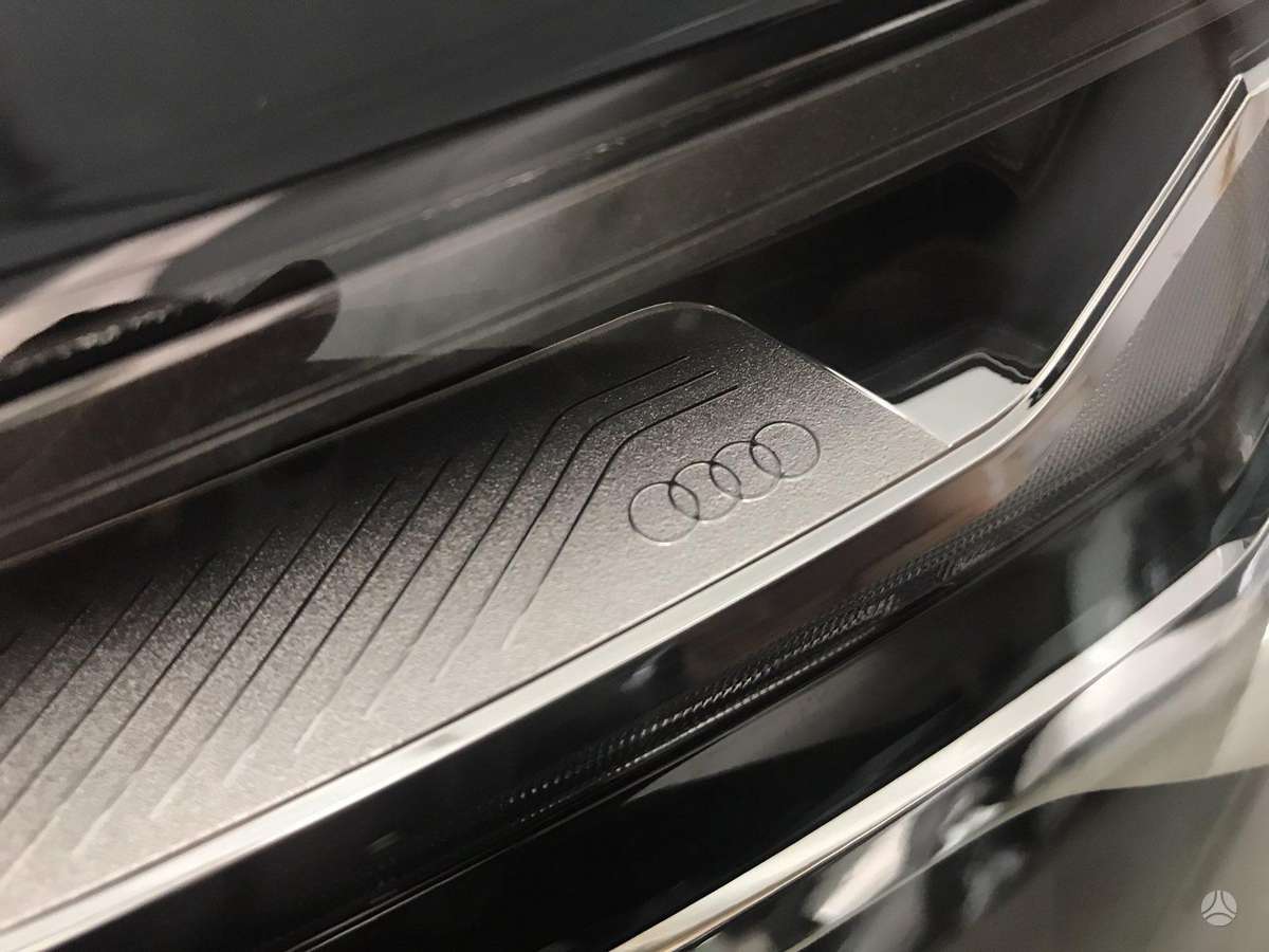 Audi Q5 žibintai